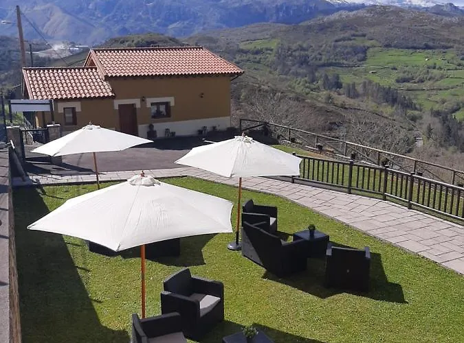 Pensión Valle La Fuente 3*