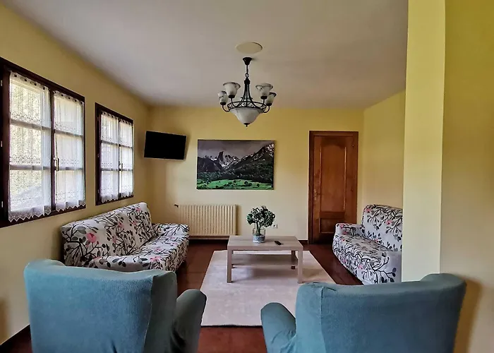 Pensión Valle La Fuente 3*